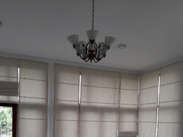 Roman blinds 1