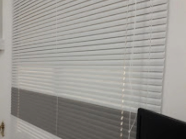 Venetian blinds 1